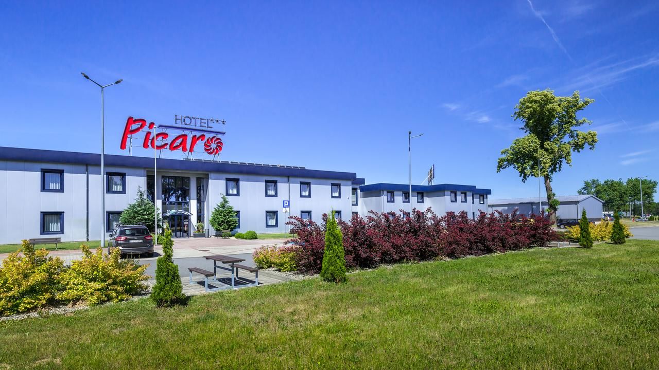 Отель Hotel Picaro Stok Лагув-7