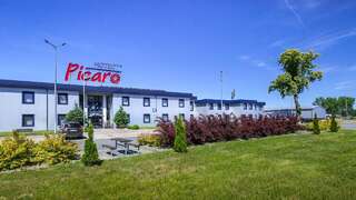 Отель Hotel Picaro Stok Лагув-3